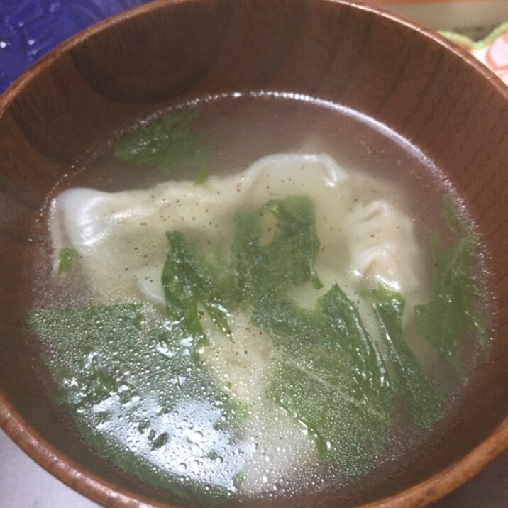 水菜の水餃子スープ